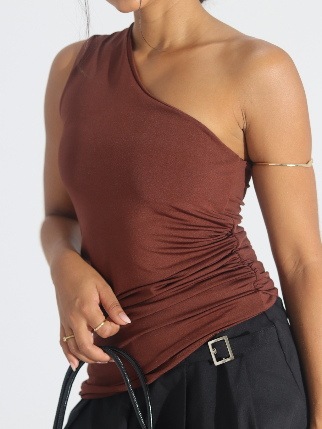 Blusa Alça Única Franzida Assimétrica